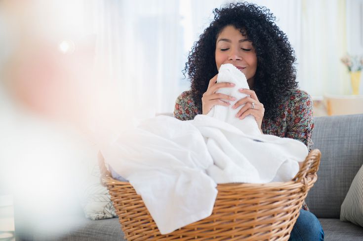 Self-cleaning cloth: the future revolution of clothing clean